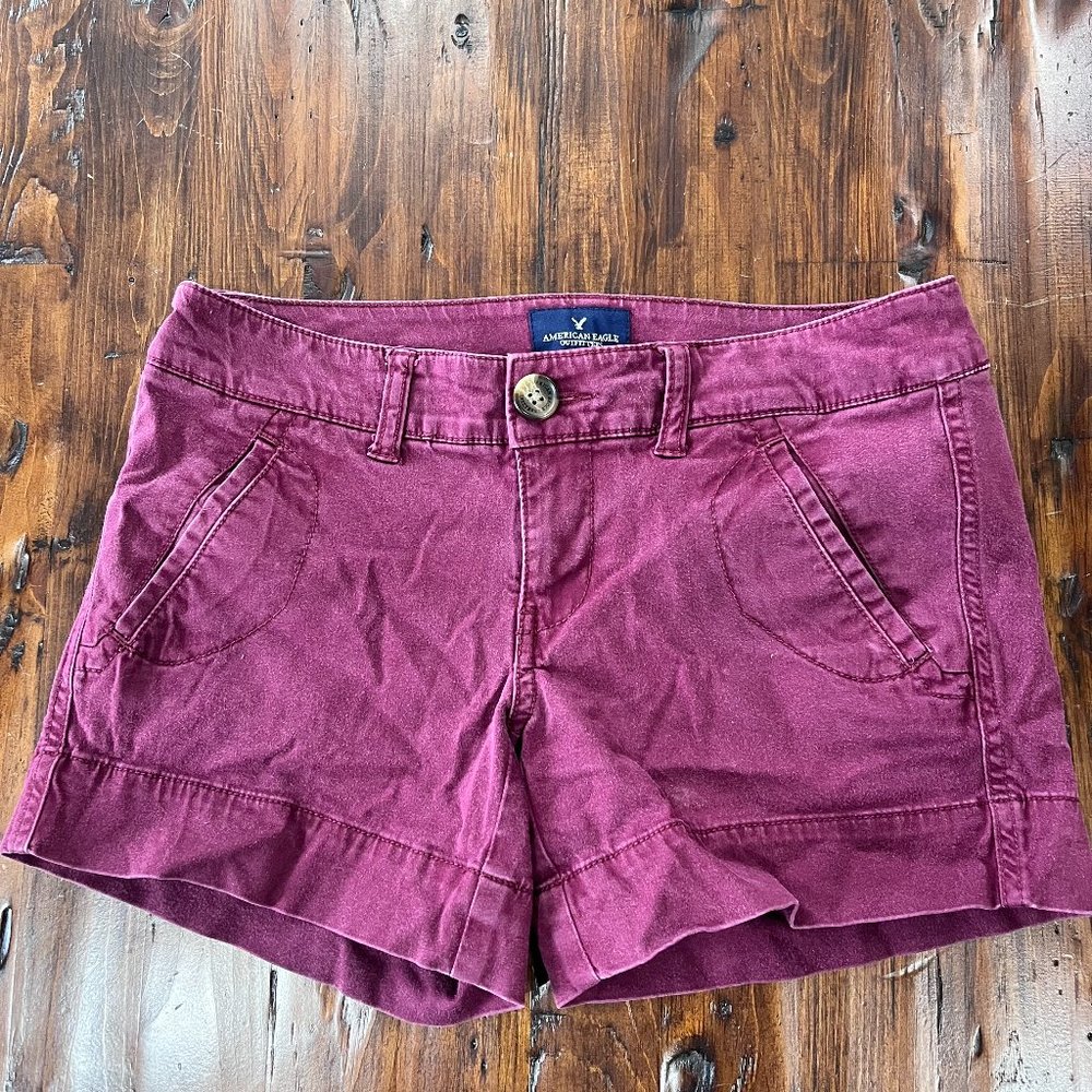 American Eagle Maroon Shorts Size 0